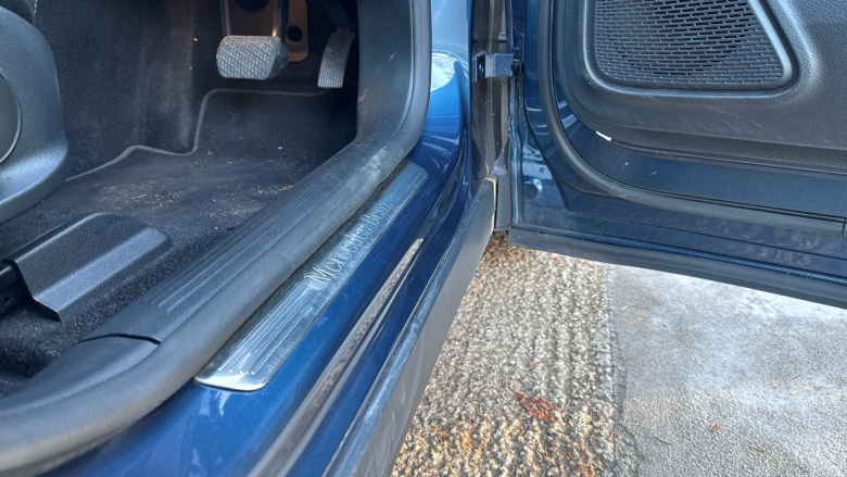 Mercedes-Benz Eqa 250 140kW Sport 66.5kWh 5dr Auto Electric Hatchback